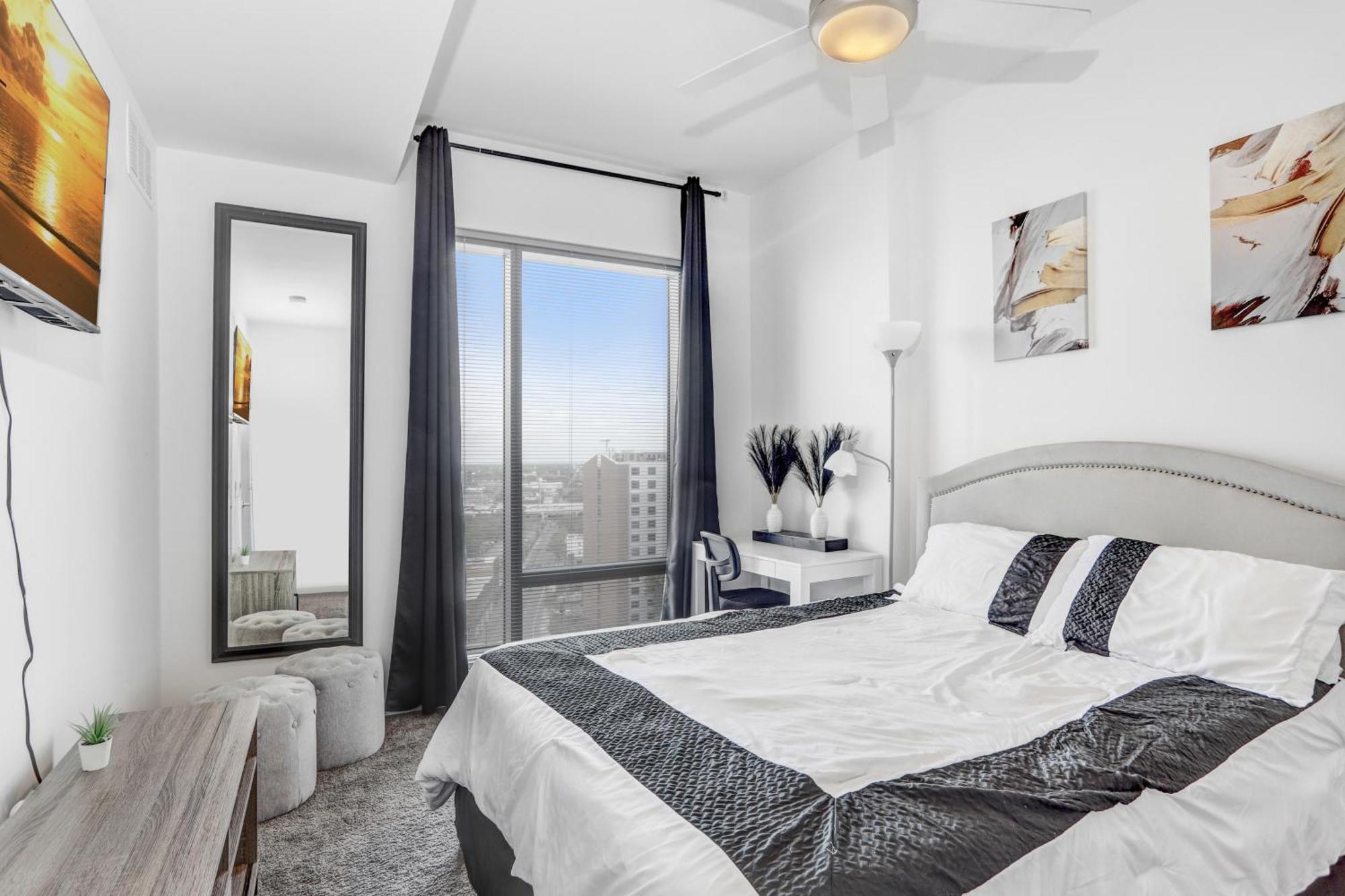 Ferienwohnung Downtown Tampa Gem 1-Bd W/Pool, Gym, & Sky Lounge Exterior foto